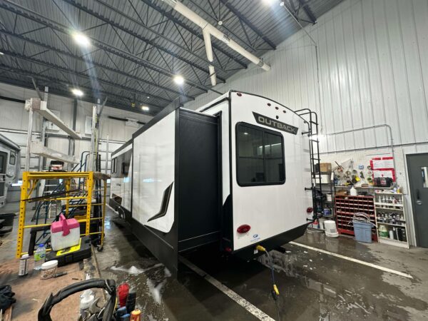 KEYSTONE OUTBACK 340BH 2025 - Image 3