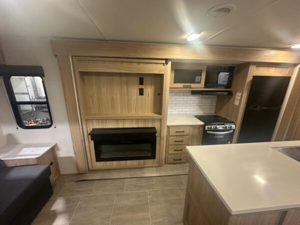 HEARTLAND PROWLER 3009RL 2025 - Image 10