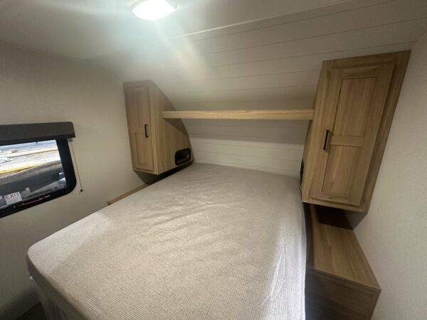 HEARTLAND PROWLER 3009RL 2025 - Image 17