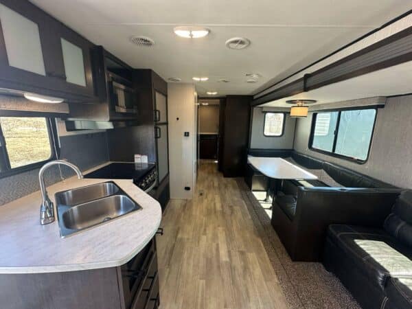 HEARTLAND PROWLER 300BH 2020 - Image 10