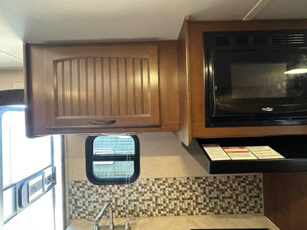 JAYCO JAY FEATHER ULTRA LITE 17XA 2015 (TEL QUEL PROJET BRICOLEUR) - Image 9