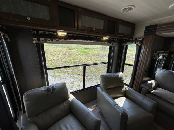 HEARTLAND PROWLER 28RLS 2017 - Image 10