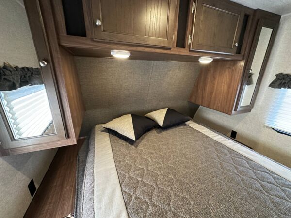 HEARTLAND PROWLER 28RLS 2017 - Image 24