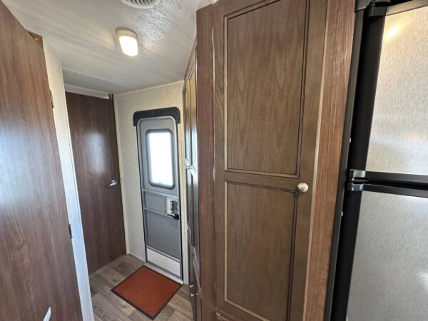 HEARTLAND PROWLER 28RLS 2017 - Image 19