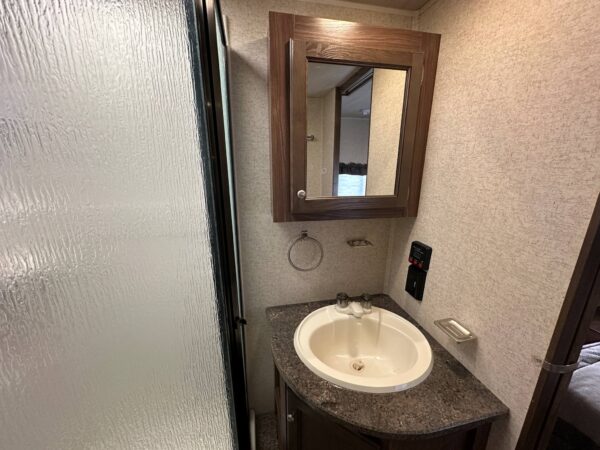 HEARTLAND PROWLER 28RLS 2017 - Image 22