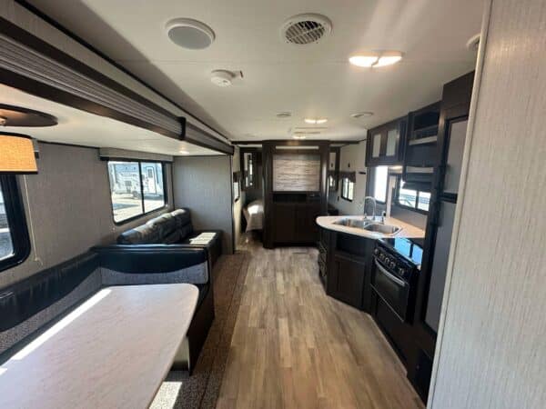 HEARTLAND PROWLER 300BH 2020 - Image 18