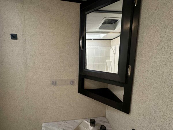 COACHMEN NORTHEN SPIRIT 2454BH 2019 (réservé 16) - Image 23