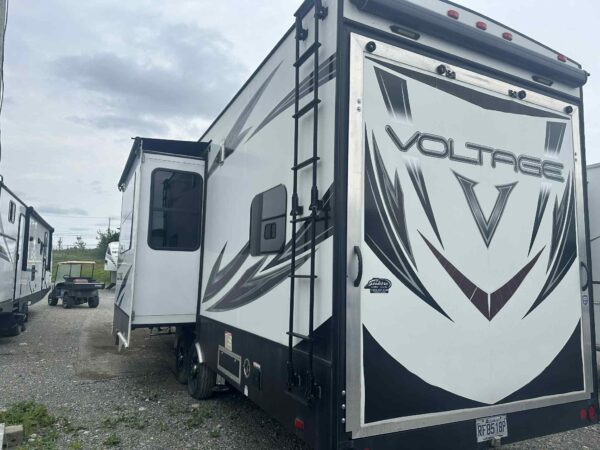 DUTCHMEN VOLATAGE V3005 2017 - Image 3