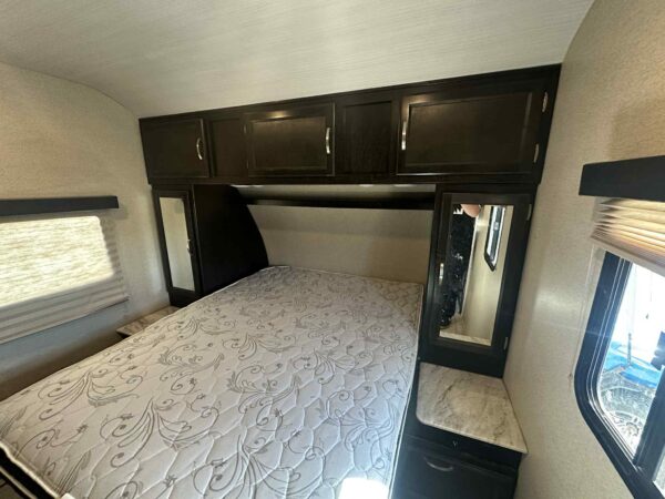 COACHMEN NORTHEN SPIRIT 2454BH 2019 (réservé 16) - Image 27