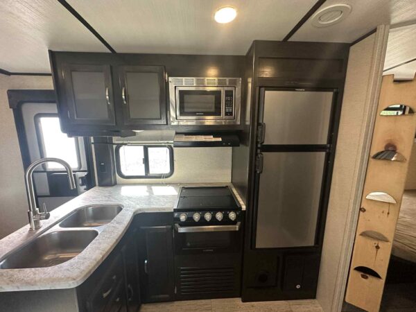 COACHMEN NORTHEN SPIRIT 2454BH 2019 (réservé 16) - Image 9