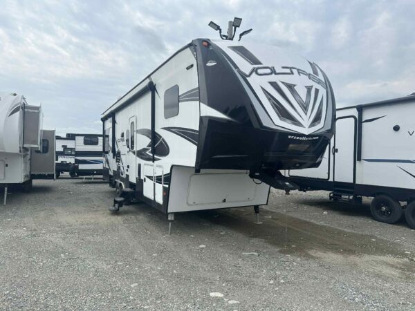 DUTCHMEN VOLATAGE V3005 2017