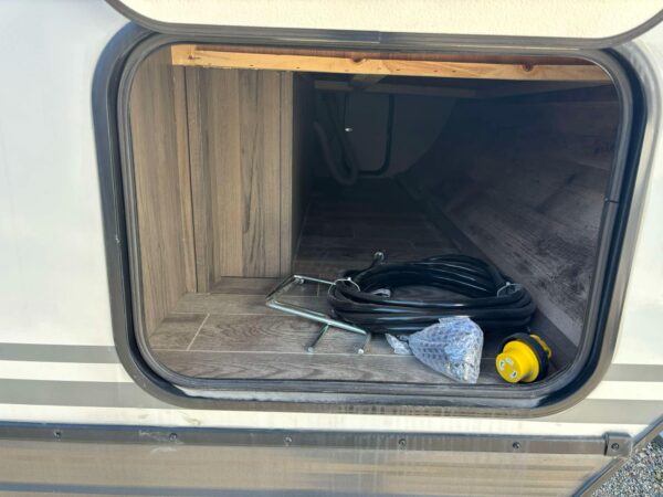 INNSBRUCK LITE 236RL 2022 - Image 8
