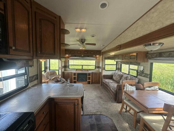 PALOMINO SABRE 31 RETS 2012 (réservé Amos 111H) - Image 7