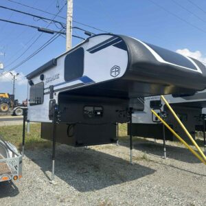 FOREST RIVER PALOMINO REAL-LITE HS-1803 2026