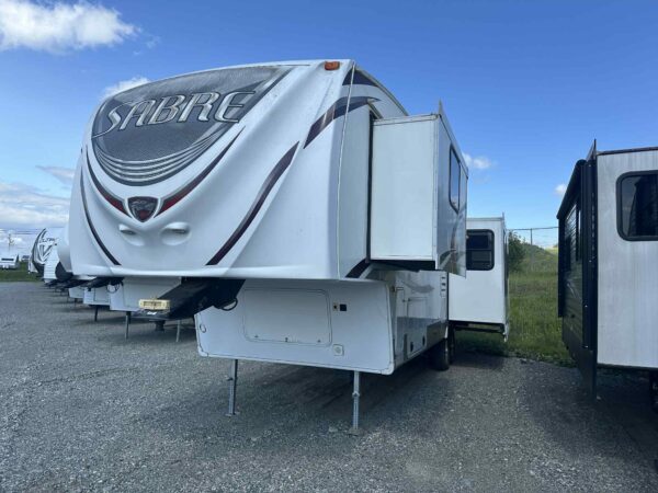 PALOMINO SABRE 31 RETS 2012 (réservé Amos 111H) - Image 2
