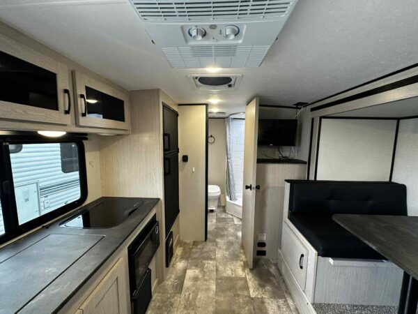 COACHMEN APEX NANO 203 RBK 2023 - Image 8