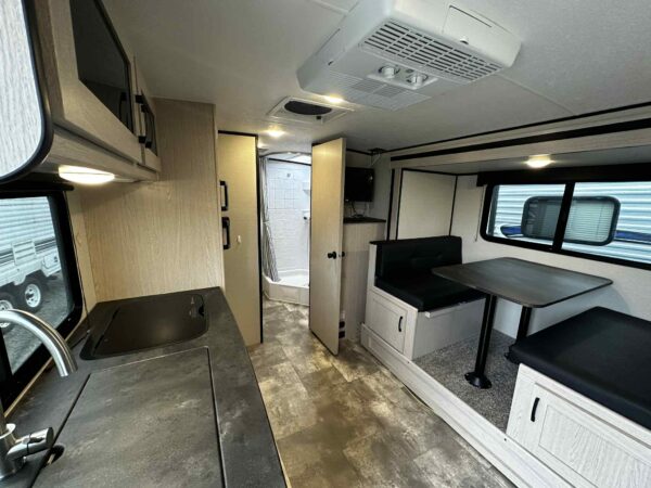 COACHMEN APEX NANO 203 RBK 2023 - Image 7
