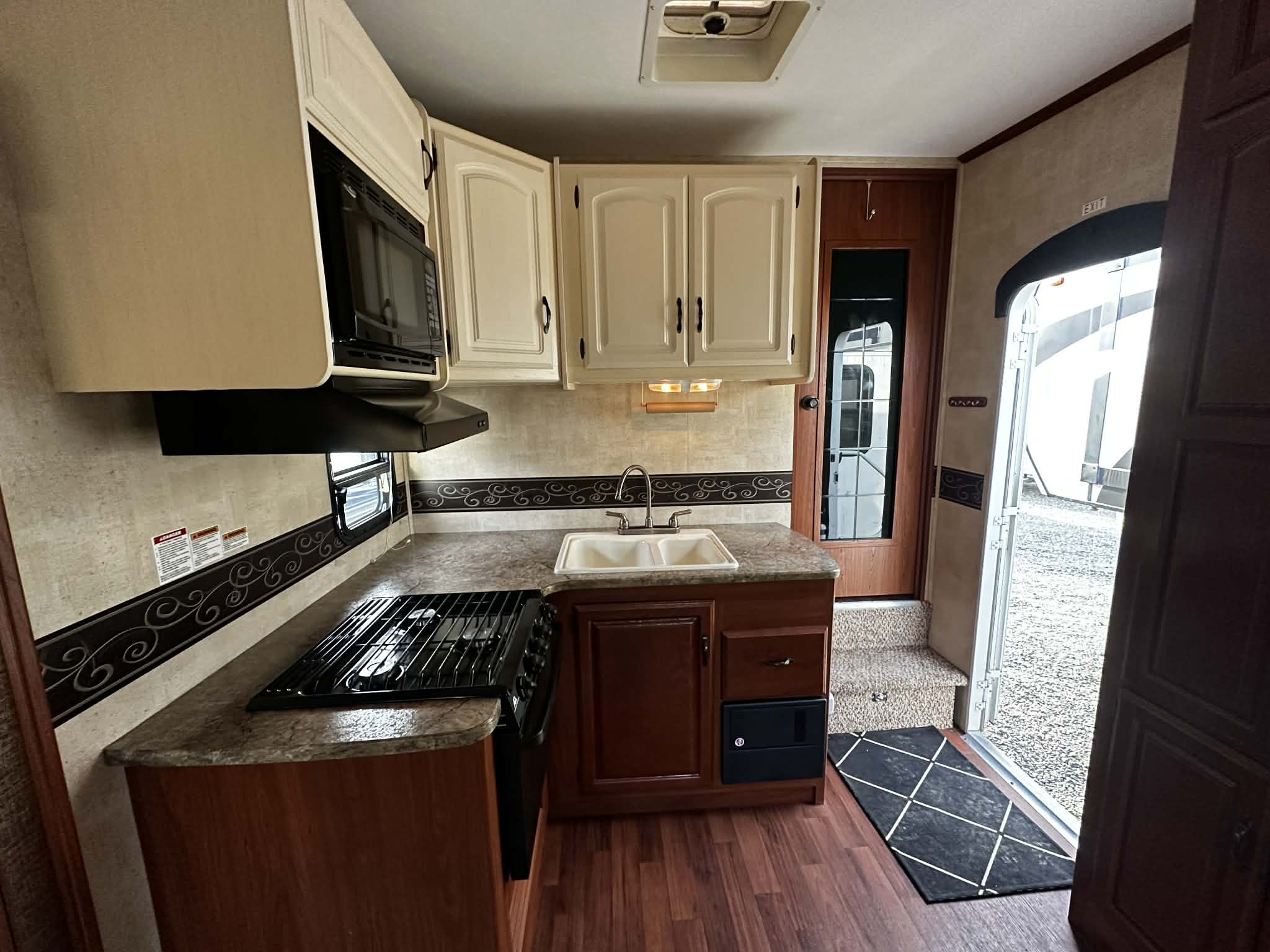 KEYSTONE OUTBACK 283FRE 2012 (VENDU TEL QUEL) – Image 11