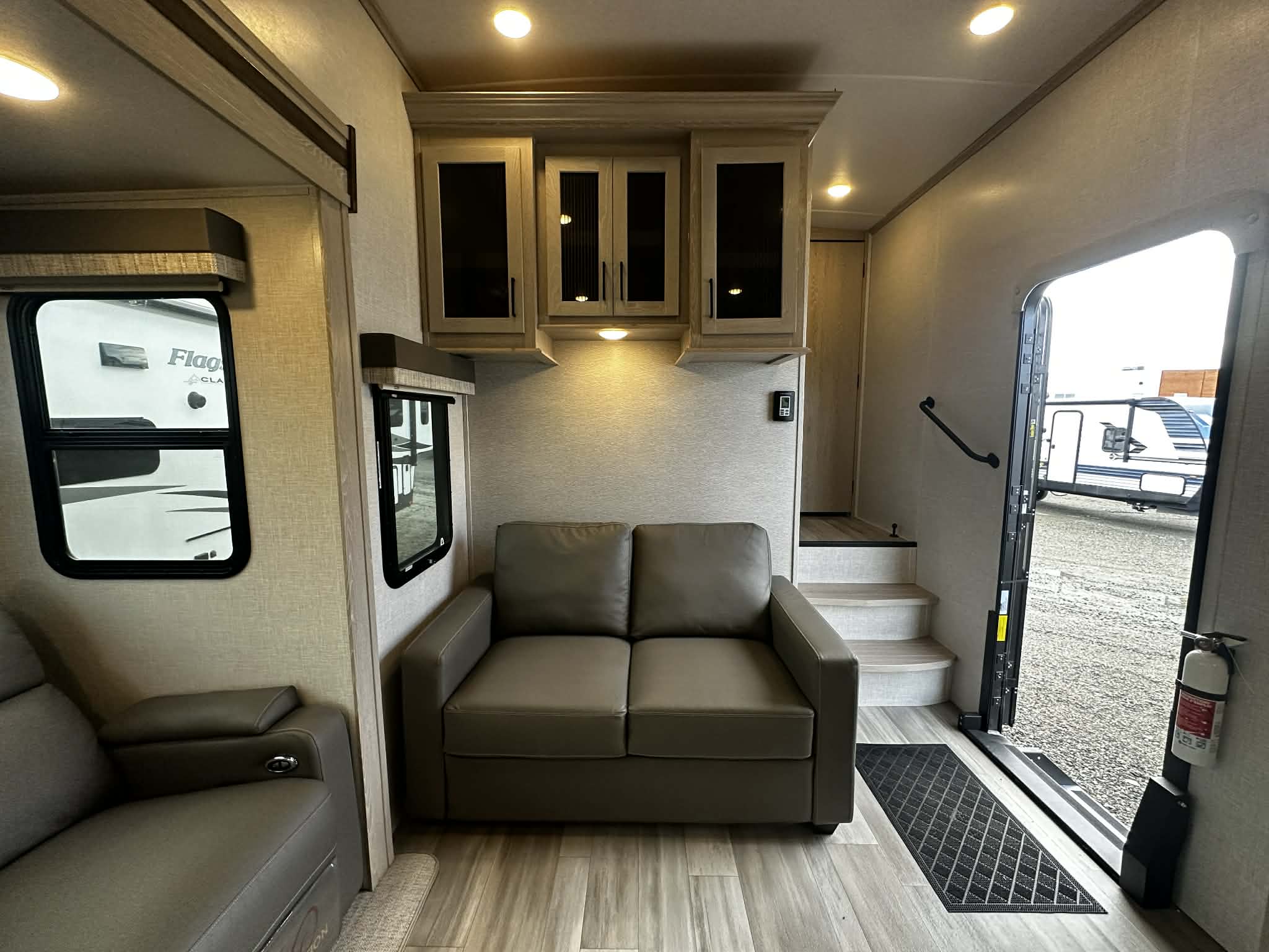 FOREST RIVER FLAGSTAFF SUPER LITE 528RKS 2022 – Image 19