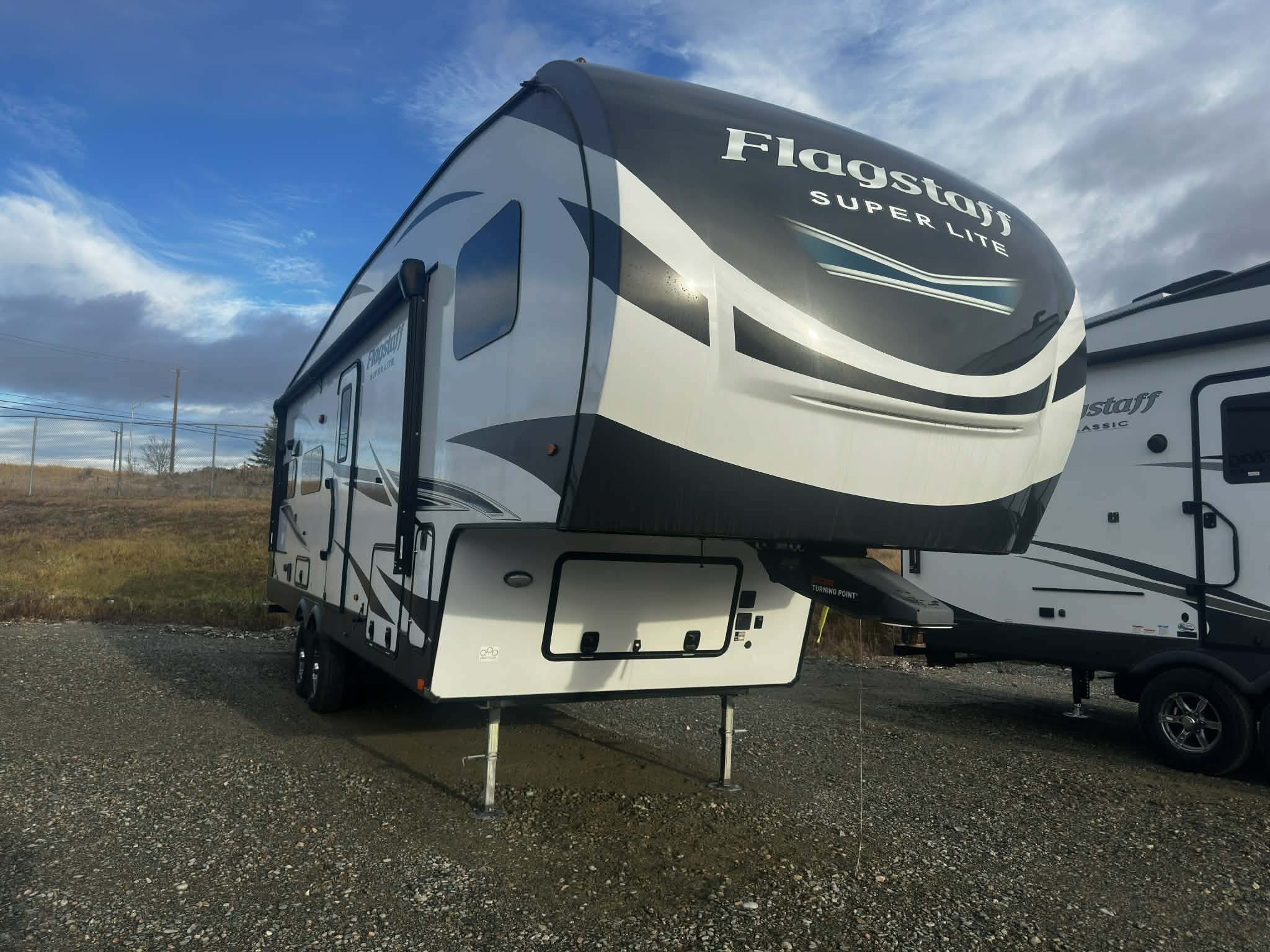 FOREST RIVER FLAGSTAFF SUPER LITE 528RKS 2022