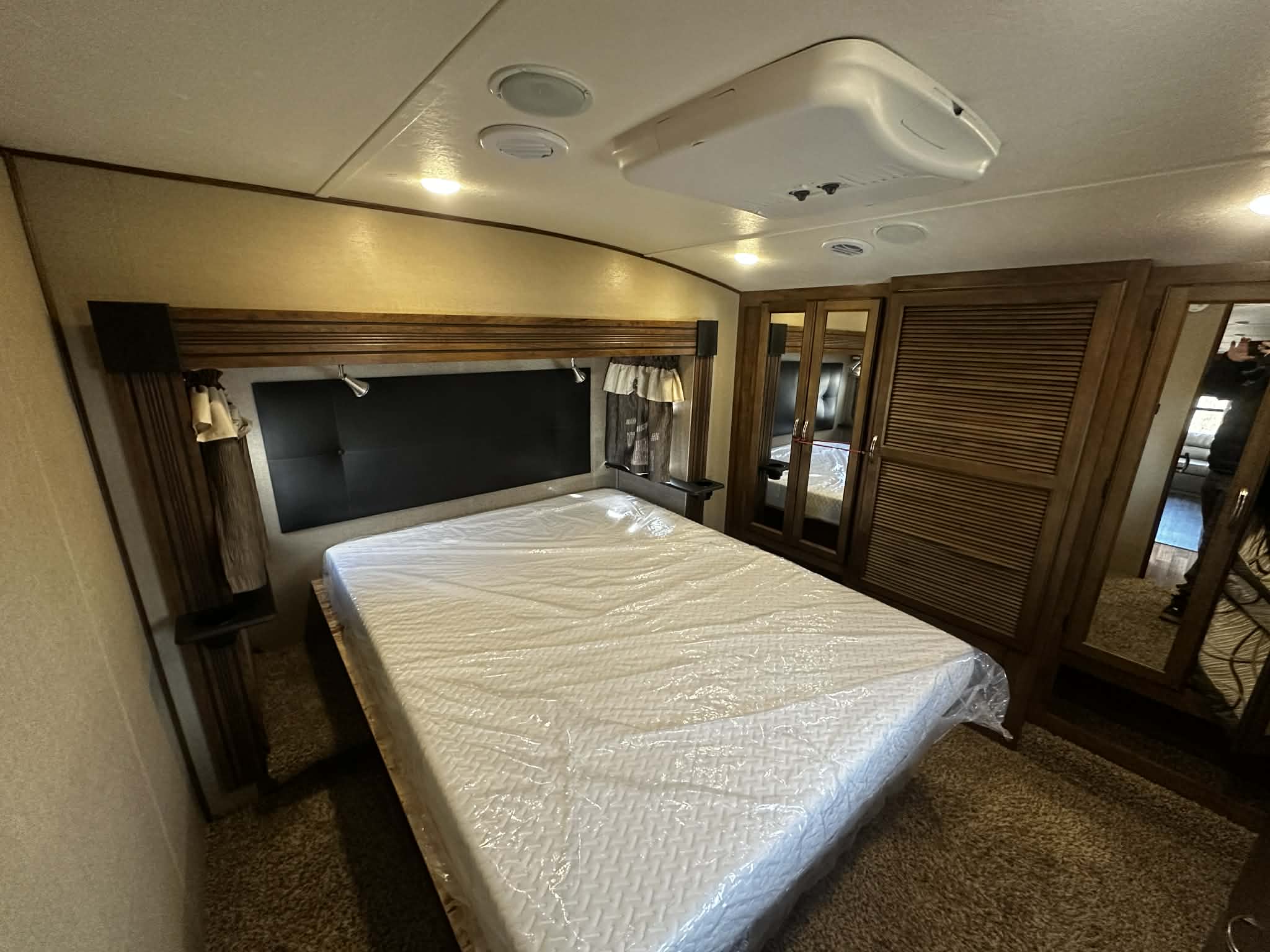 COACHMEN CHAPARRAL 336TSIK 2017 – Image 22