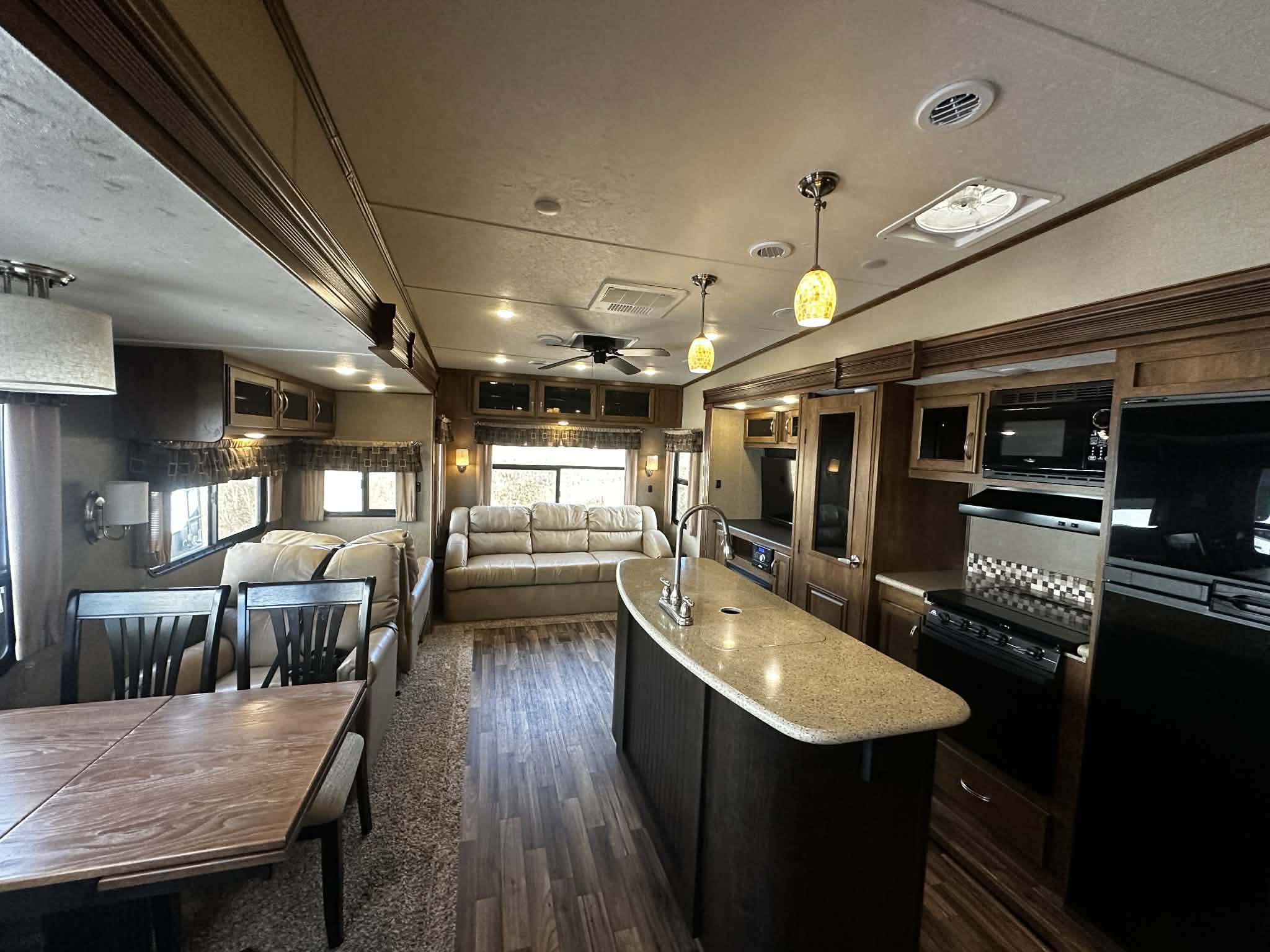 COACHMEN CHAPARRAL 336TSIK 2017 – Image 6