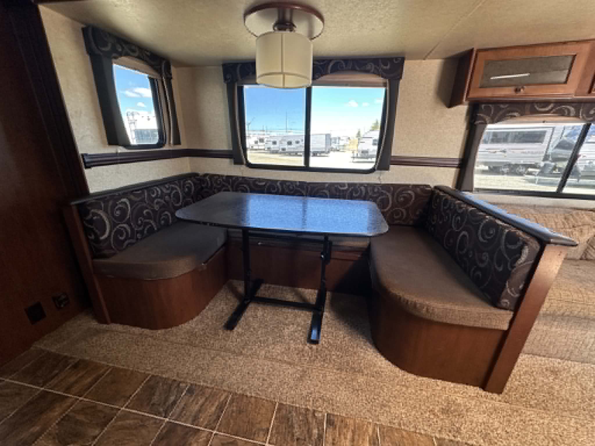 HEARTLAND PROWLER 32BH 2014 (RÉSERVÉ AMOS 27V) – Image 12