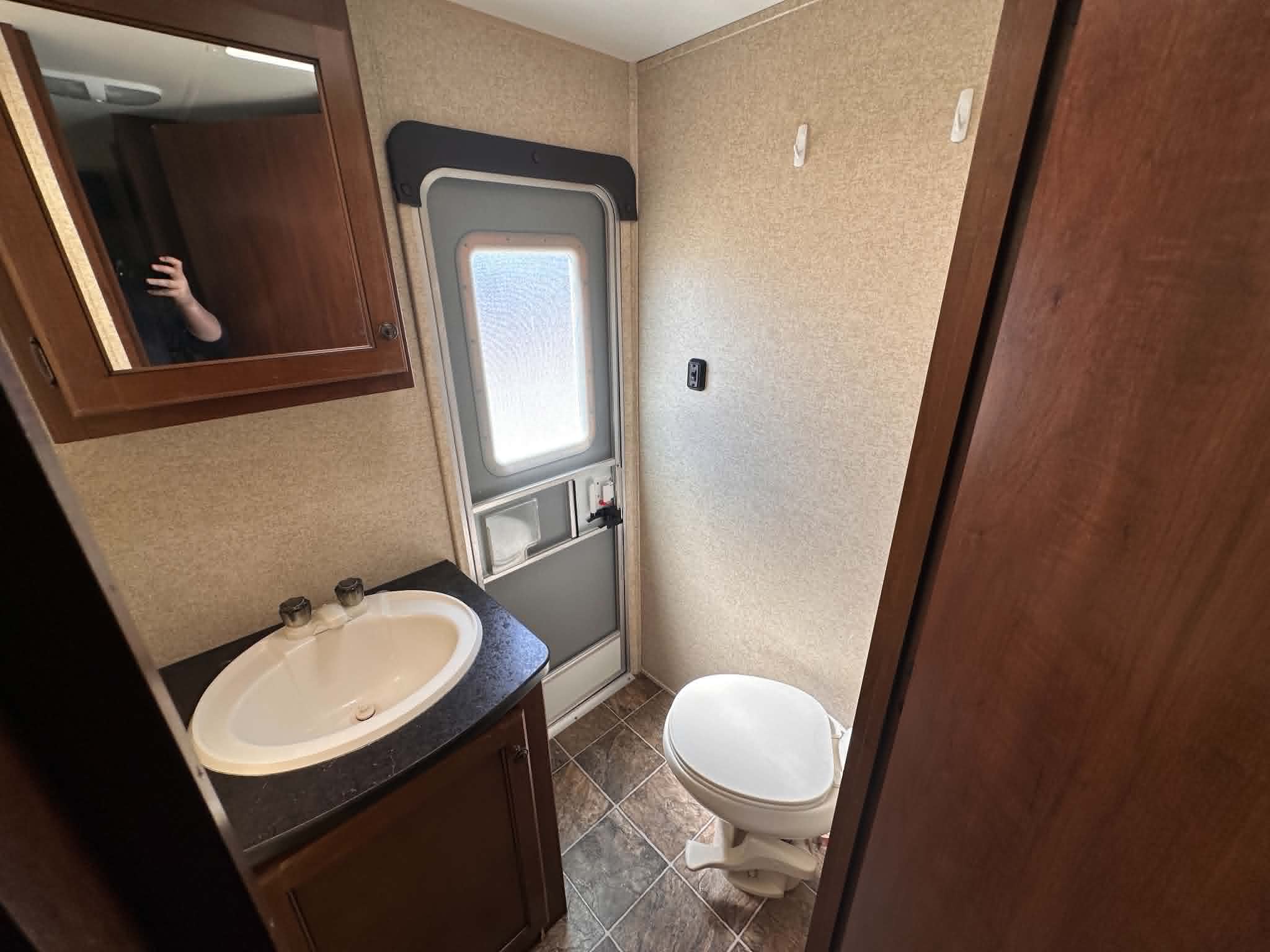 HEARTLAND PROWLER 32BH 2014 (RÉSERVÉ AMOS 27V) – Image 16