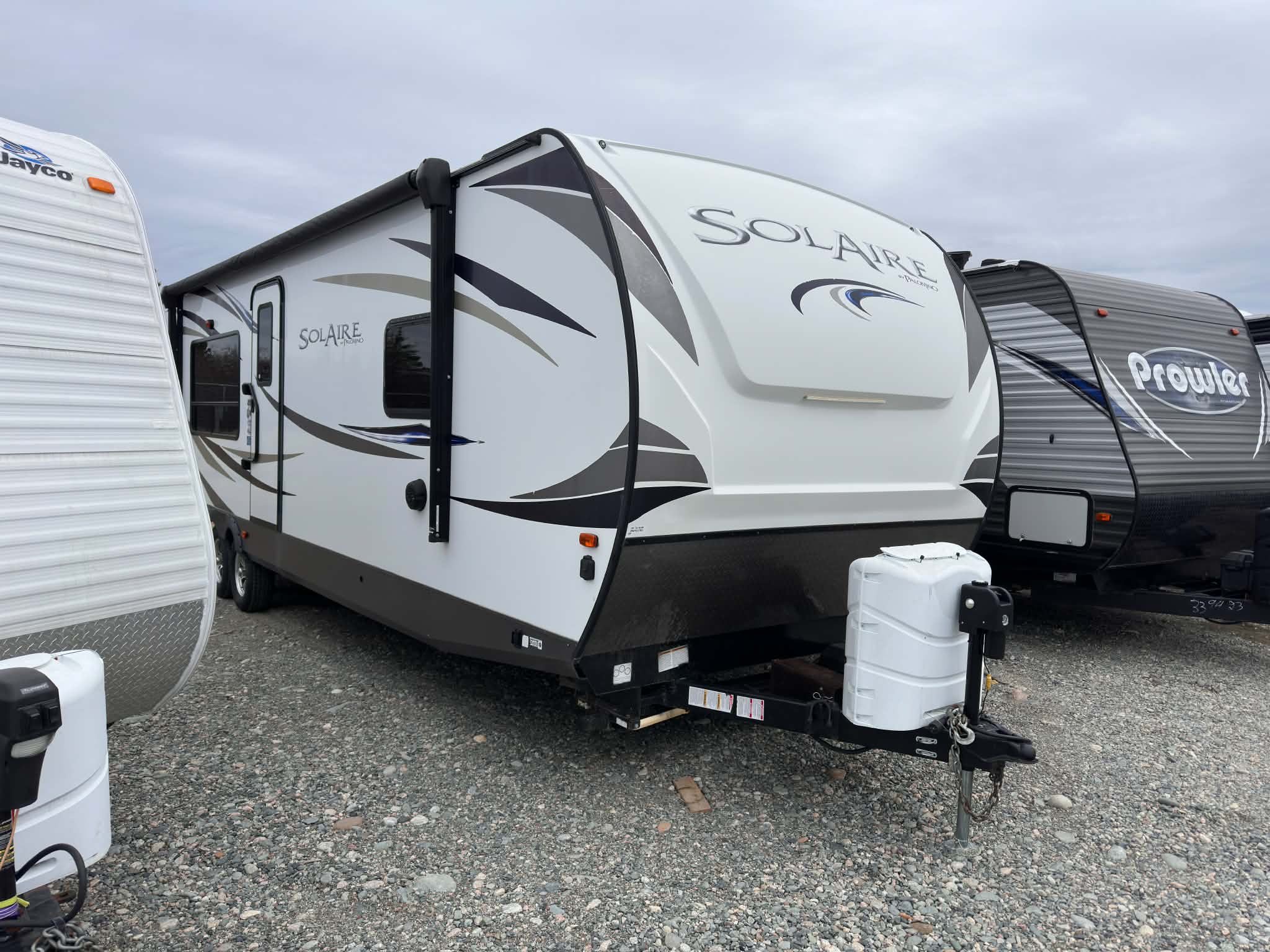 PALOMINO SOLAIRE 304RKDS 2018 (réservé Amos 15H)