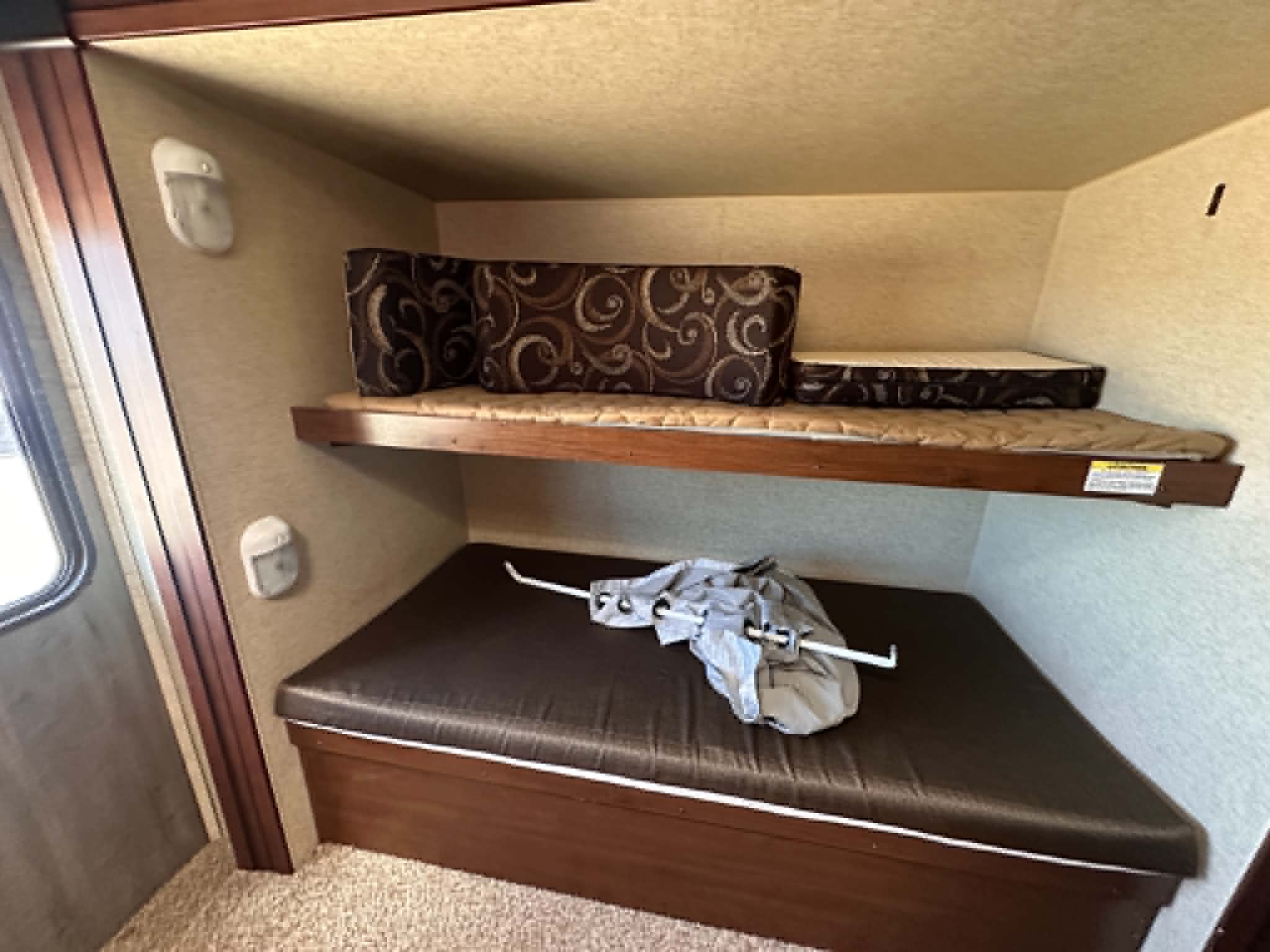 HEARTLAND PROWLER 32BH 2014 (RÉSERVÉ AMOS 27V) – Image 21