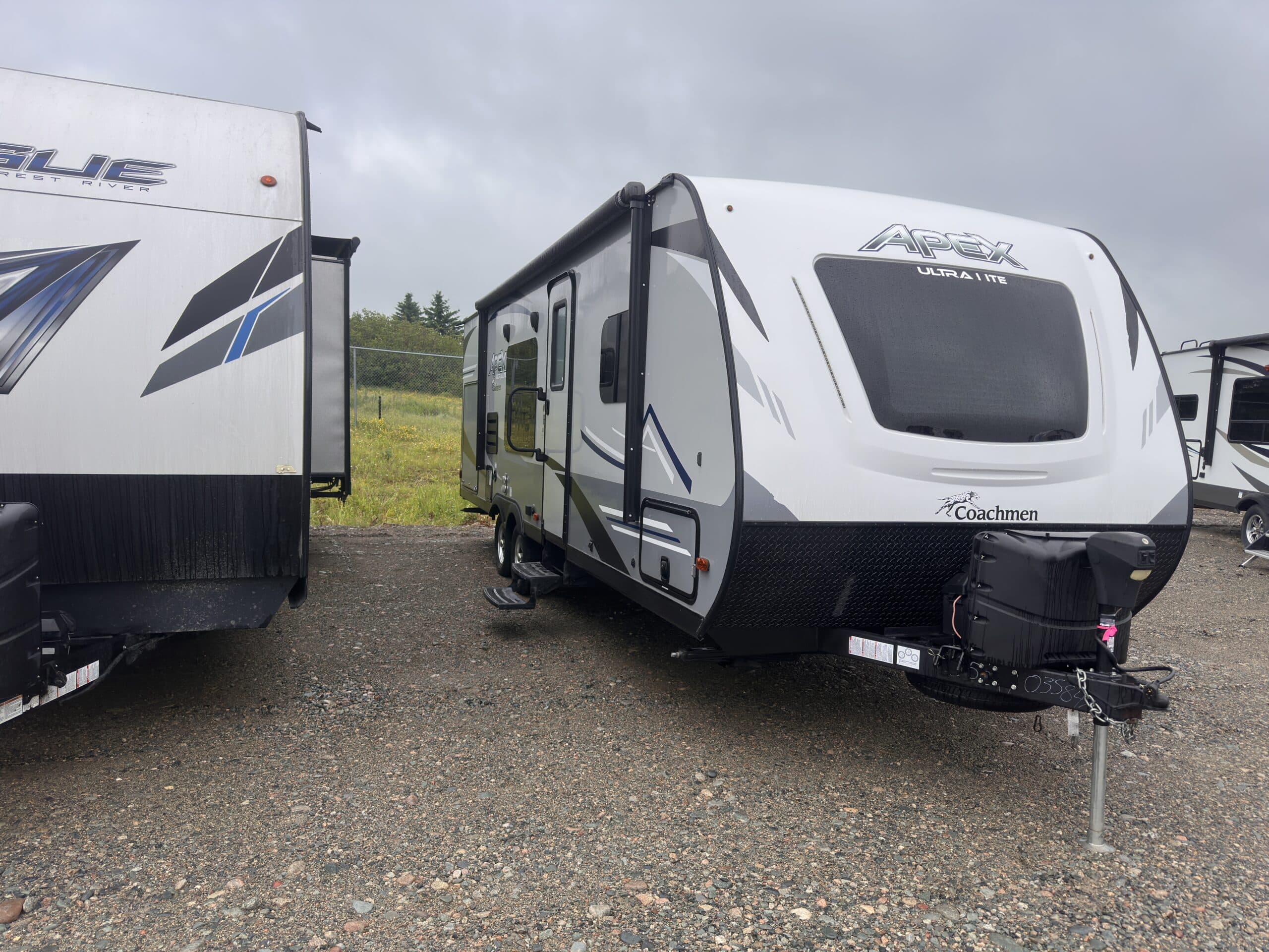 COACHMEN APEX 251RBK 2020 (CONSIGNATION)
