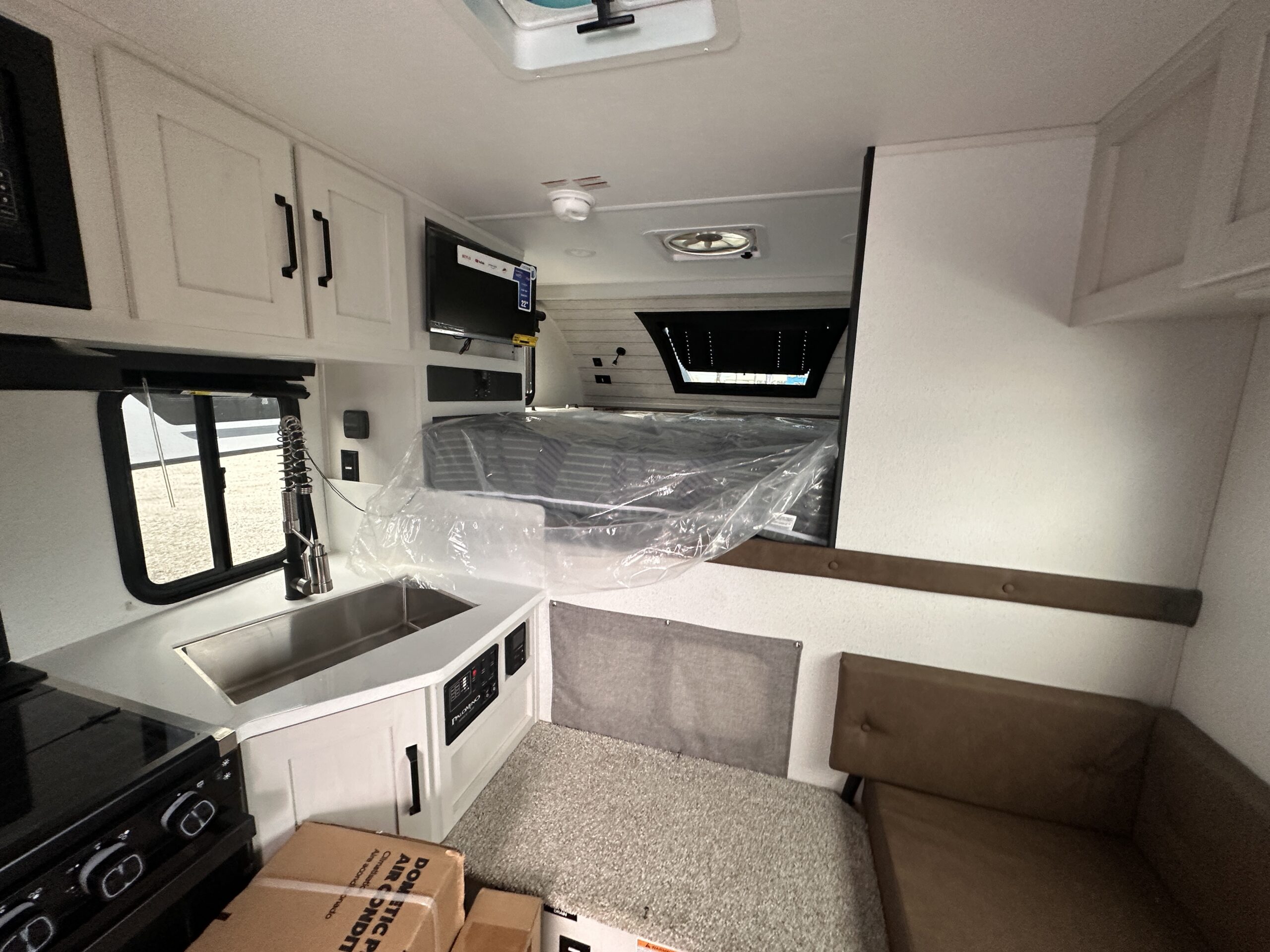 PALOMINO REAL-LITE 1806 2026 – Image 6