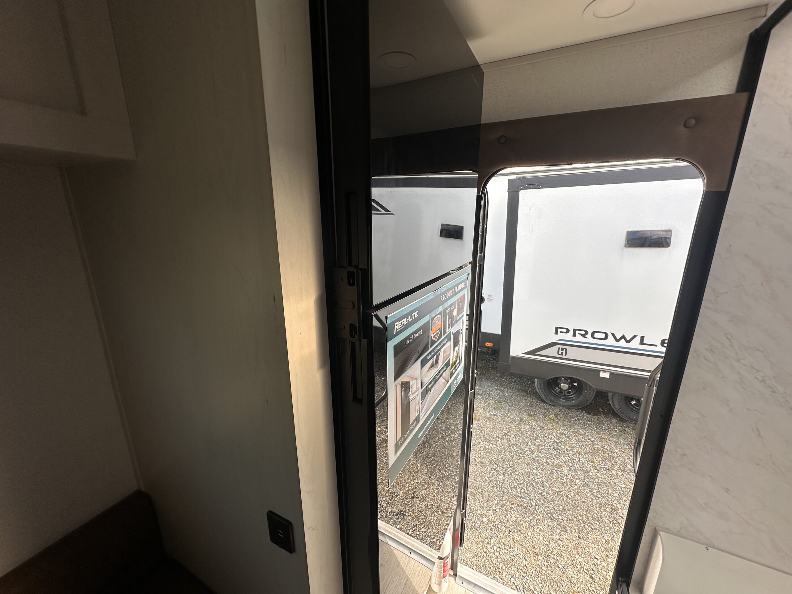 PALOMINO REAL-LITE 1806 2026 – Image 10